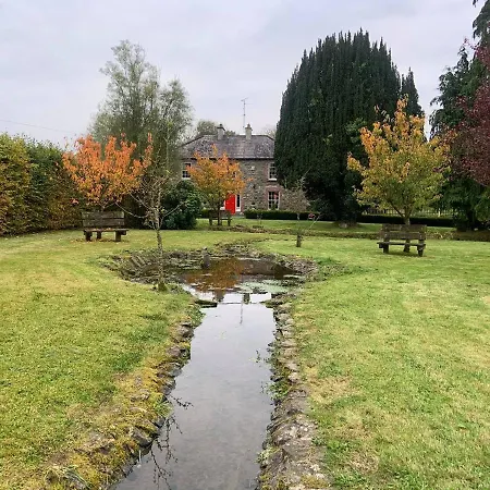 Bed & Breakfast Lacken Millhouse And Gardens