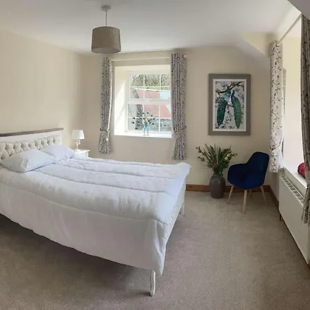 Lacken Millhouse And Gardens *